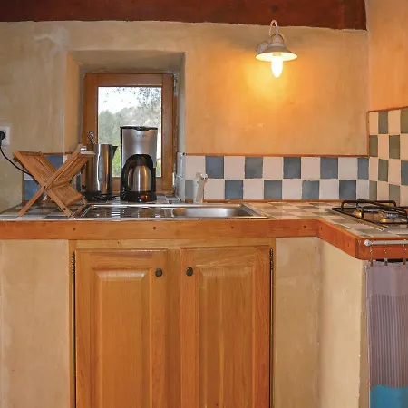 0-bedroom Holiday In *